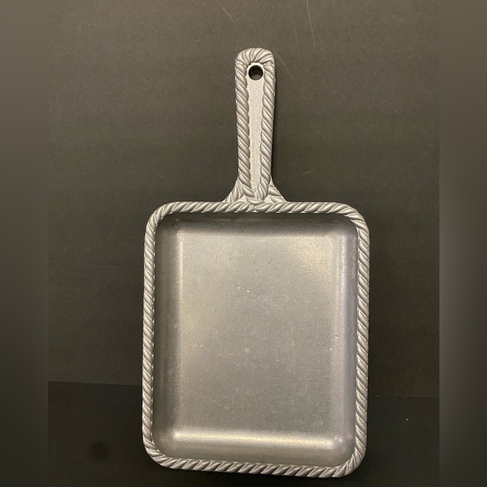 Gourmet Grillware Rectangle Skillet. Vintage. By Wilton Armetale